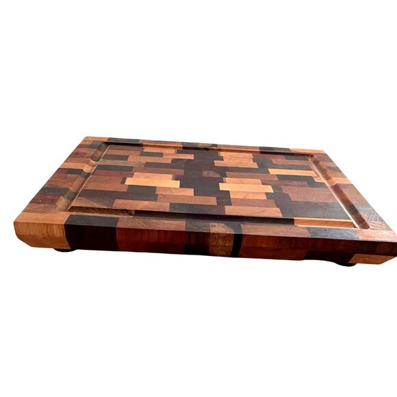 End grain Cutting Board made from various hard woods, with juice grove and non - Picture 2 of 3